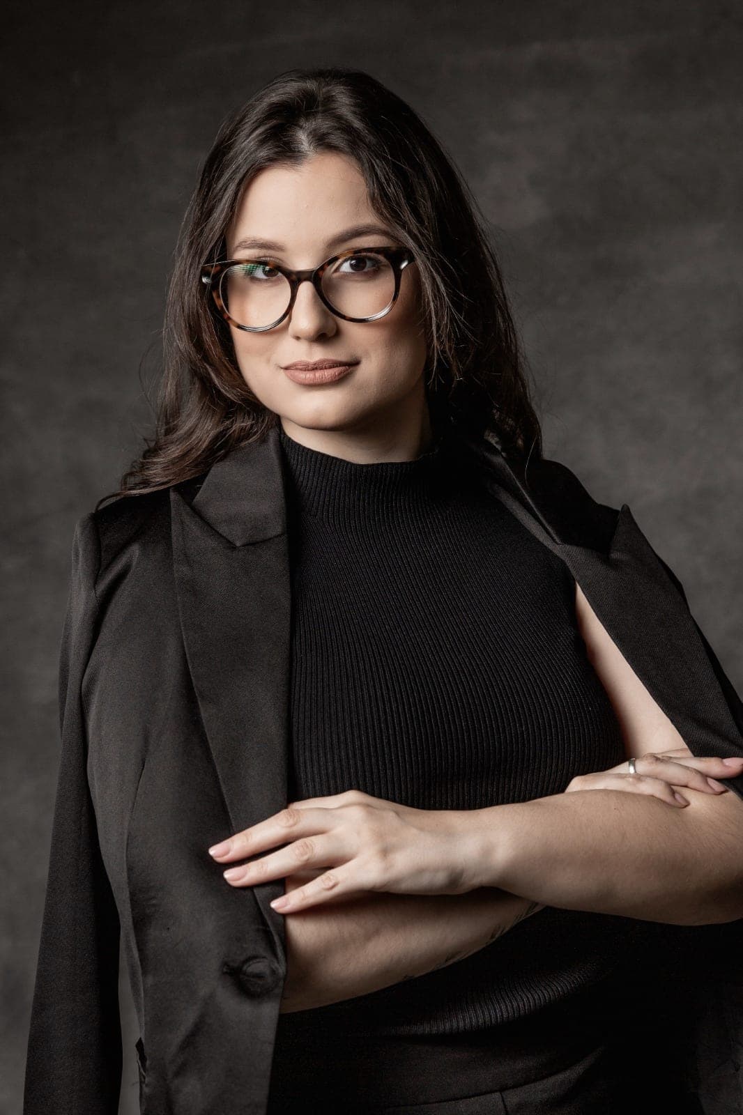 Maria Eduarda Reinehr da Silva, advogada, retrato de estúdio